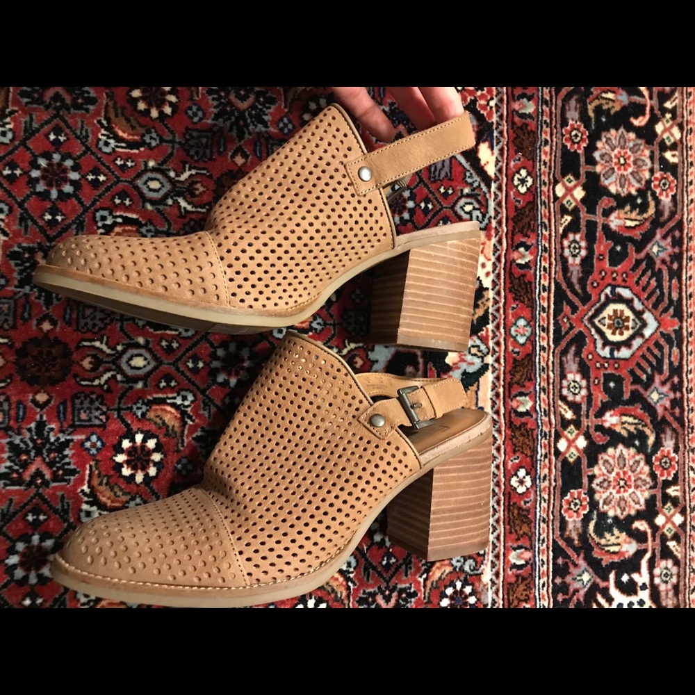 Franco Sarto stacked heels